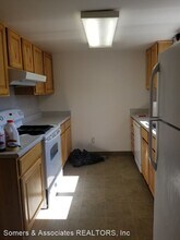 3320 Hurst Rd in North Pole, AK - Building Photo - Building Photo