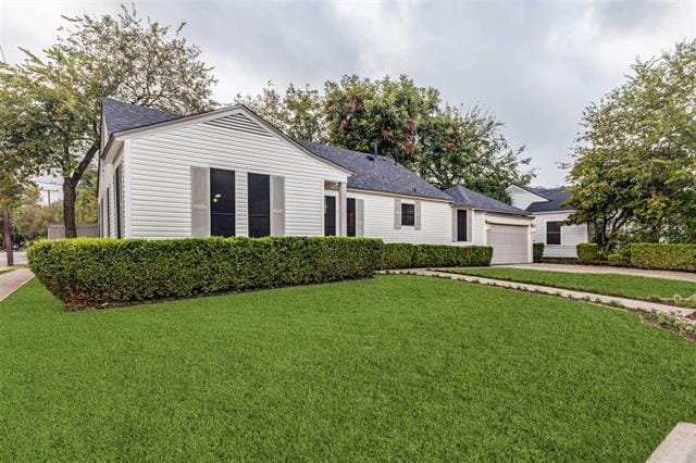 property at 5848 Kenwood Ave