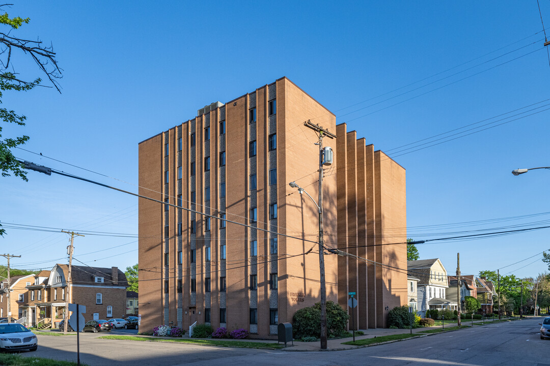 Franklin Towers in Beaver Falls, PA - Building Photo