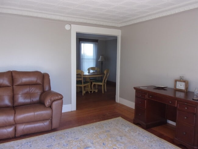 7 Elliott St in Laconia, NH - Building Photo - Building Photo