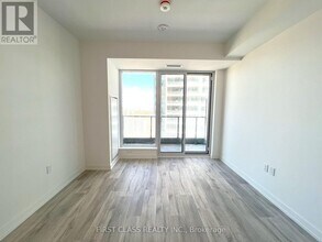 8-2618 Olympic Gdn Dr in Toronto, ON - Building Photo - Building Photo