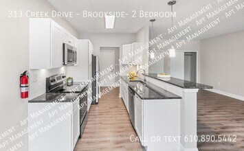 313 Creek Dr in St. Davids, PA - Building Photo - Building Photo