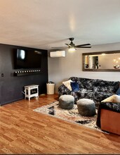 122 Goldfish Farm Rd SE in Albany, OR - Building Photo - Building Photo