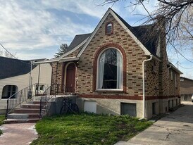 135 E 300 N in Logan, UT - Building Photo