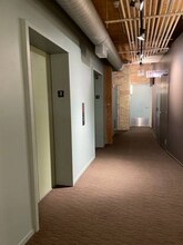 2911 N Western Ave in Chicago, IL - Foto de edificio - Building Photo