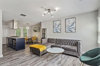 1561 Pontiac Pl SE in Atlanta, GA - Foto de edificio - Building Photo