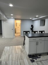 860 N Sacramento Blvd, Unit Garden in Chicago, IL - Building Photo - Building Photo