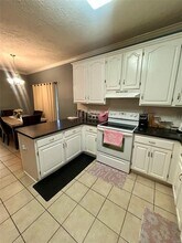 100 Wood Vale Dr in Montgomery, AL - Building Photo - Building Photo