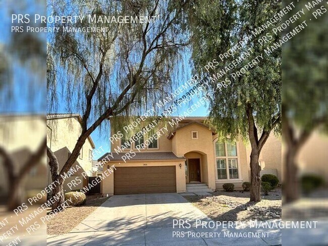 property at 18525 N Larkspur Dr