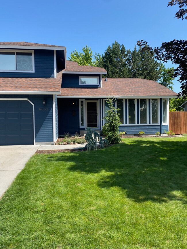 property at 6632 W Tobi Dr