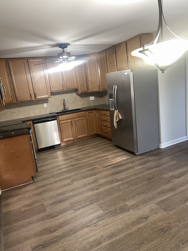 1400 Harford Square Dr in Edgewood, MD - Foto de edificio - Building Photo