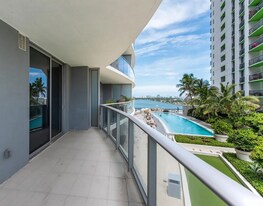 488 NE 18th St, Unit 1502 in Miami, FL - Building Photo