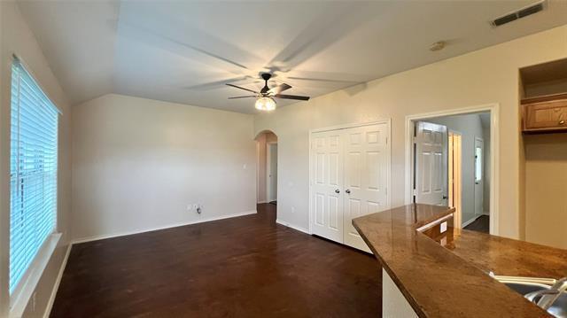 property at 106 Sunburst Ct