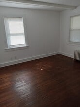 25 Pecks Rd, Unit Pecks in Pittsfield, MA - Building Photo - Building Photo
