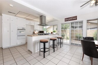 4950 Via Campeche, Unit Fronthouse in Riverside, CA - Building Photo - Building Photo
