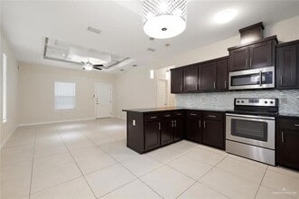 3109 Javalina Ave, Unit 1 in Edinburg, TX - Building Photo - Building Photo