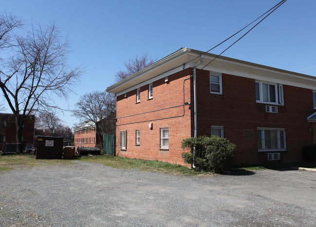 Hud Project #000-hd029-cm1 in Suitland, MD - Foto de edificio - Building Photo