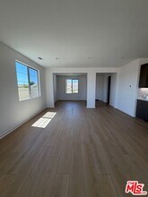 28908 Vertex Way in Santa Clarita, CA - Building Photo - Building Photo