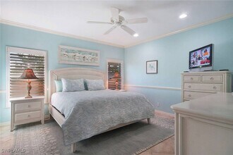 60 4th St in Bonita Springs, FL - Building Photo - Building Photo