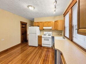 45 Montvale St, Unit 1 in Boston, MA - Building Photo - Building Photo