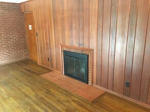 8 Kenny Ct, Unit 10 in Milford, OH - Building Photo - Building Photo