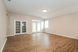 291 N Hidden Tree Dr in St. Augustine, FL - Building Photo - Building Photo