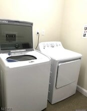 237 Closter Dock Rd in Closter, NJ - Building Photo - Building Photo