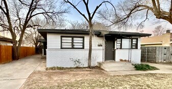 4103 17th St in Lubbock, TX - Building Photo