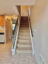 4870-4874-4874 Sunnyside Rd SE in Salem, OR - Building Photo - Building Photo