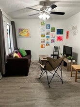 2510 San Gabriel St in Austin, TX - Foto de edificio - Building Photo