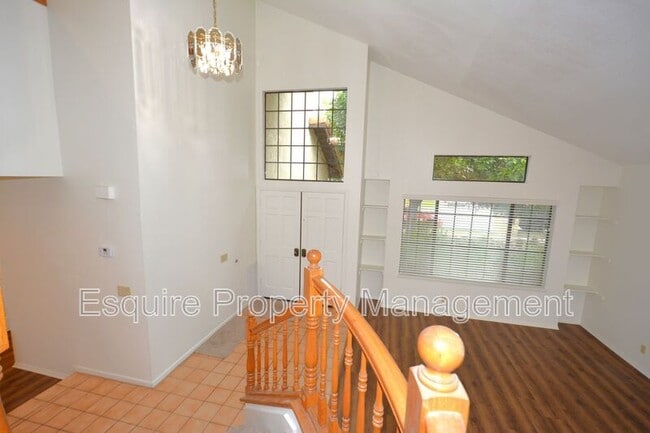 1610 Oneida Pl in Oxnard, CA - Building Photo - Building Photo