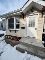 36 Edwin Ct in East Rockaway, NY - Building Photo