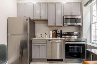 701 E St SE in Washington, DC - Foto de edificio - Building Photo