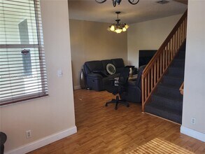 820 NE 212th Terrace in Miami, FL - Building Photo - Building Photo