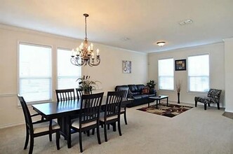 2800 Cameron Bay Dr in Lewisville, TX - Building Photo - Building Photo