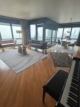 130 N Garland Ct, Unit 4105 in Chicago, IL - Building Photo - Building Photo