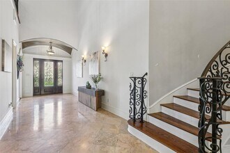 5533 Navarro St in Houston, TX - Building Photo - Building Photo