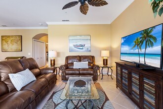 10275 Heritage Bay Blvd in Naples, FL - Building Photo - Building Photo