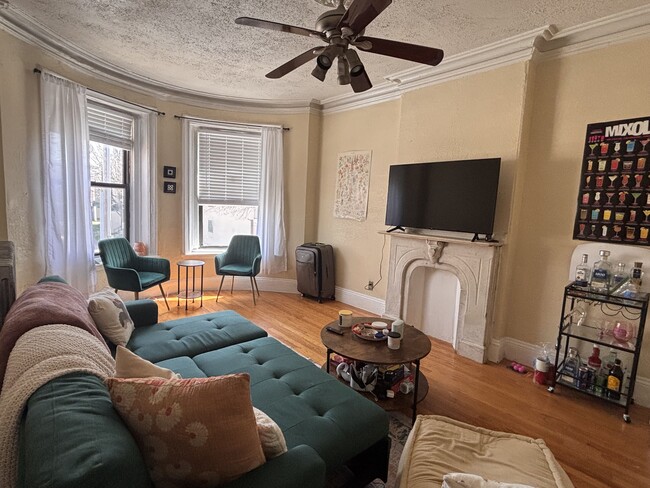 property at 86 Hammond St
