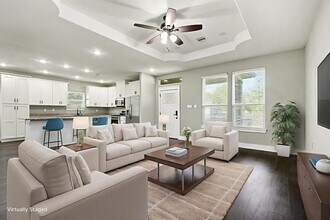 3442 Noah St in Houston, TX - Building Photo - Building Photo