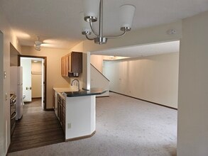 3676 Harris Ave NW in Canton, OH - Building Photo - Building Photo