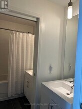 116 George St in Toronto, ON - Building Photo - Building Photo