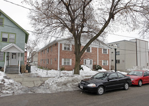 521 W Doty St in Madison, WI - Foto de edificio - Building Photo