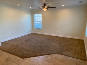 338 W 20th St in Tracy, CA - Building Photo - Building Photo