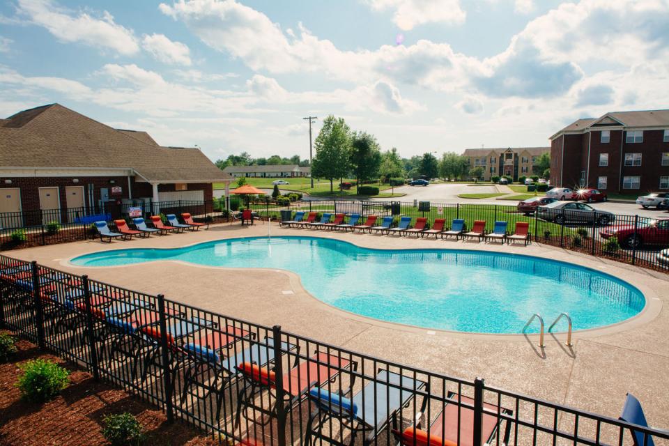The Ariel in Bowling Green, KY - Building Photo
