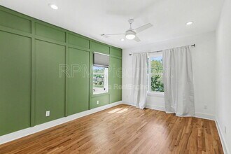 1326 Blvd Lorraine SW in Atlanta, GA - Building Photo - Building Photo