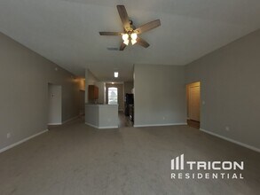 3705 Woodbriar Dr in Orange Park, FL - Building Photo - Building Photo