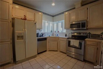 405 E Yarrow Ave in McAllen, TX - Building Photo - Building Photo