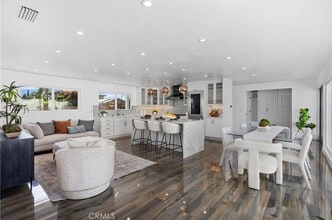 496 E 16th St in Costa Mesa, CA - Building Photo - Building Photo