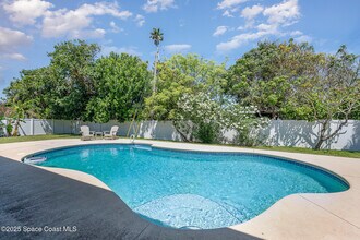 48 Harbor Cir in Cocoa Beach, FL - Building Photo - Building Photo
